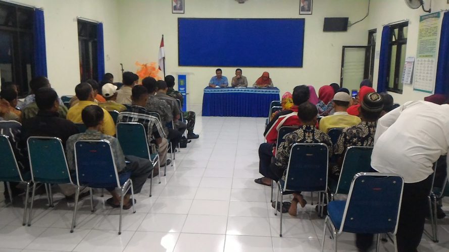 PERTEMUAN RUTIN RT/RW, LPMK, DAN TOKMAS SEKALIGUS SOSIALISASI PEMILU 2019 KELURAHAN SOGATEN