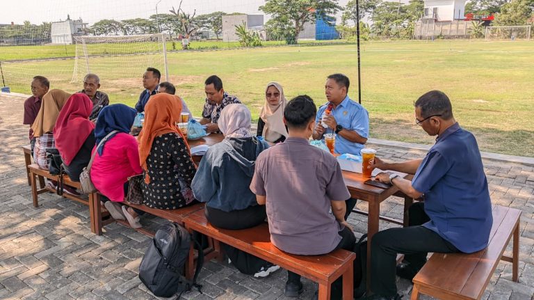 Kelurahan Sogaten Gelar Rapat Persiapan Pembentukan Koperasi “Merah Putih”