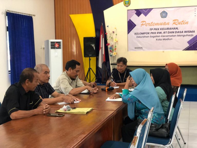 Pertemuan Koperasi Kelurahan Merah Putih (KKMP) Kelurahan Sogaten